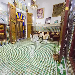 riad-el-bacha.hotelfesmorocco.com/